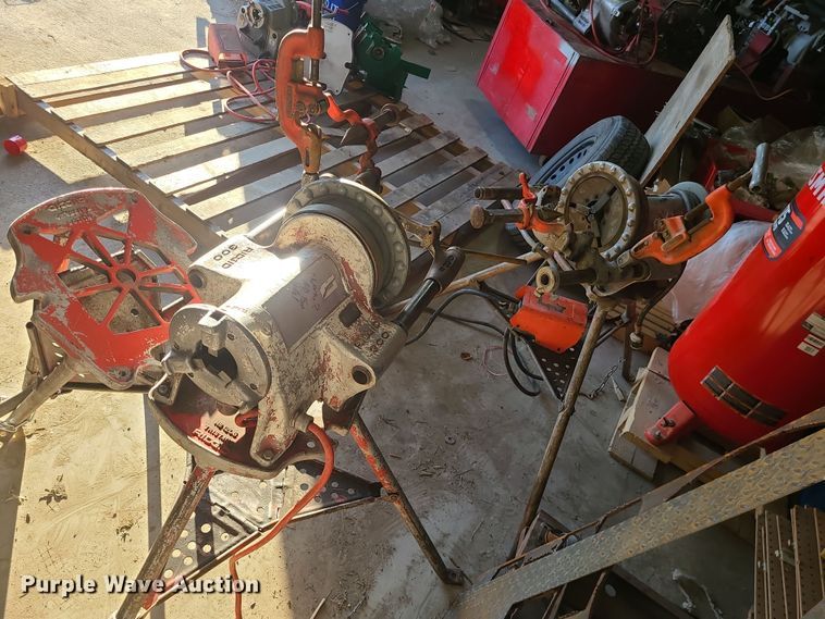 image for item LJ9426 (2) Ridgid 300 pipe threaders