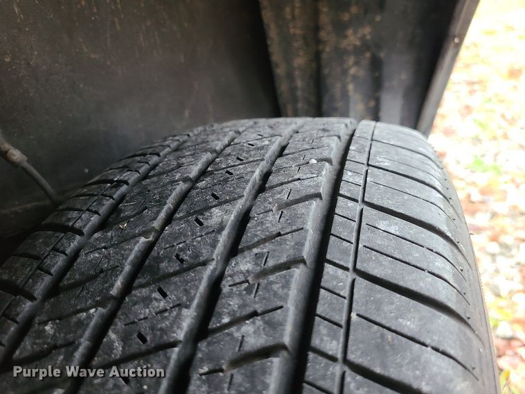 image for item LJ9443 2006 Toyota Sienna  handicap accessible van