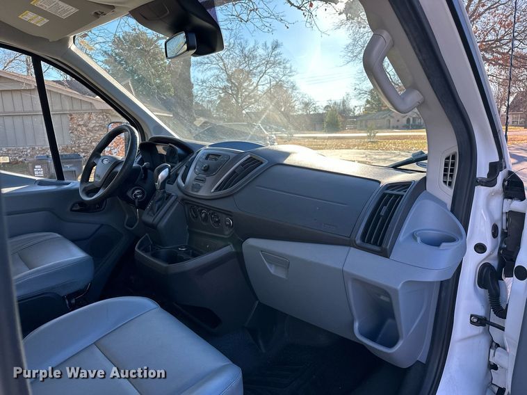 image for item LK9703 2016 Ford Transit 150  van