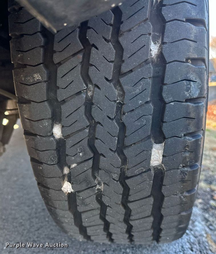 image for item LK9703 2016 Ford Transit 150  van