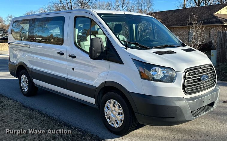image for item LK9704 2016 Ford Transit 150  van
