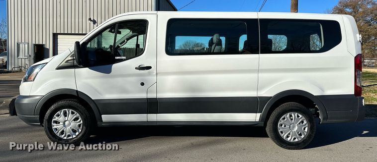image for item LK9704 2016 Ford Transit 150  van
