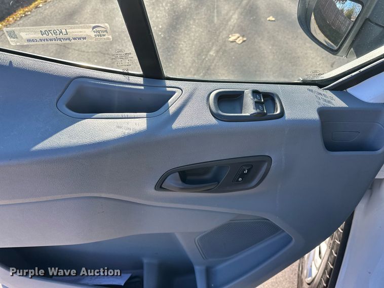 image for item LK9704 2016 Ford Transit 150  van