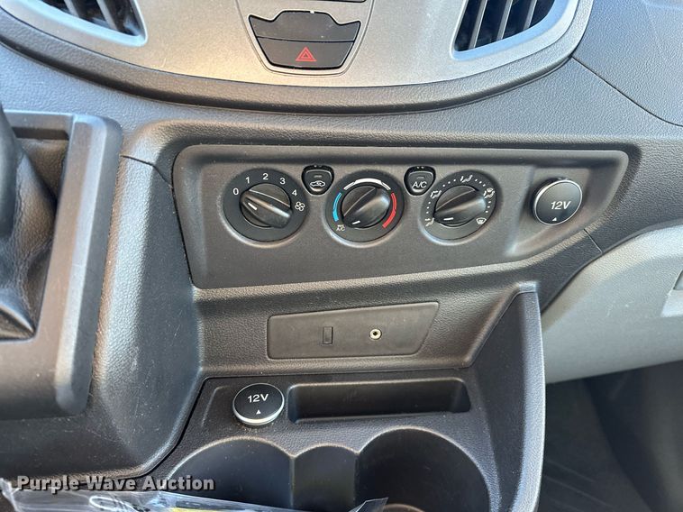 image for item LK9704 2016 Ford Transit 150  van