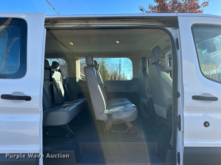 image for item LK9704 2016 Ford Transit 150  van