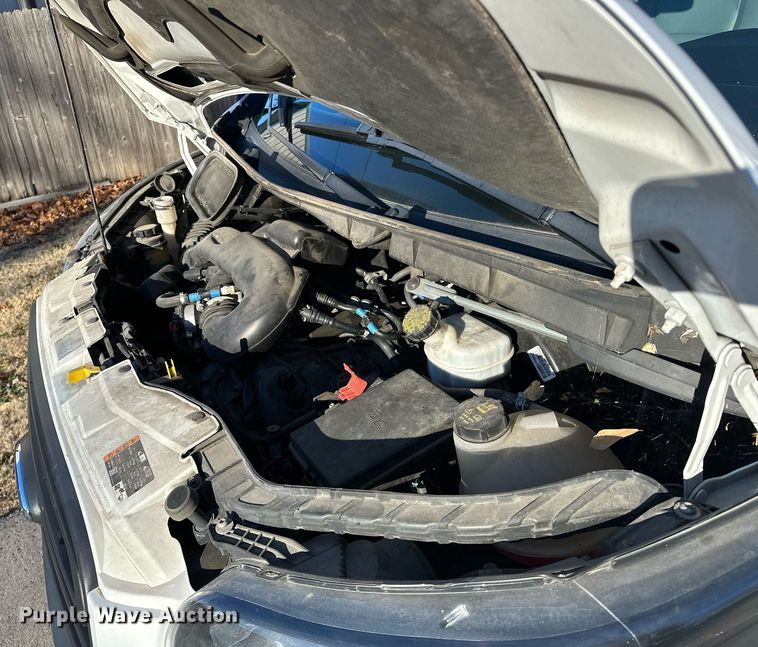 image for item LK9704 2016 Ford Transit 150  van