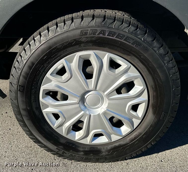 image for item LK9704 2016 Ford Transit 150  van