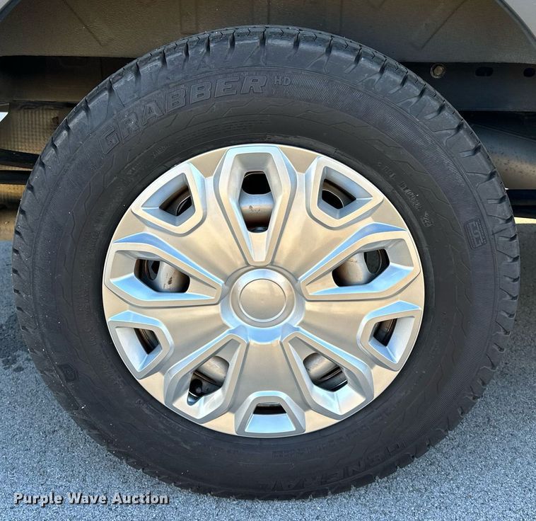 image for item LK9704 2016 Ford Transit 150  van