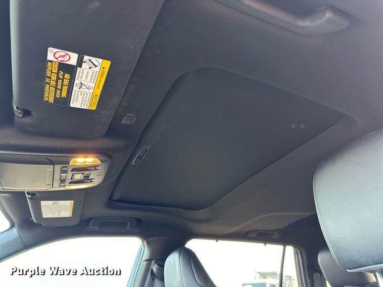 image for item LK9706 2022 Toyota Highlander  SUV