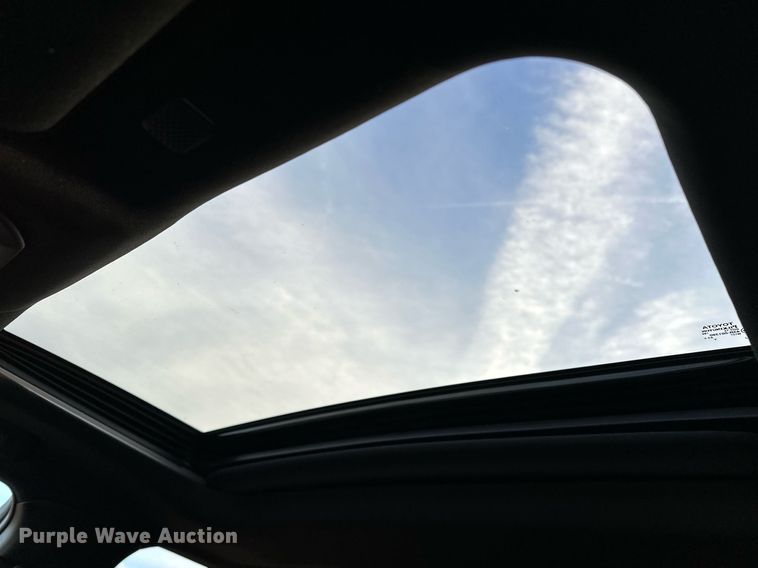 image for item LK9706 2022 Toyota Highlander  SUV