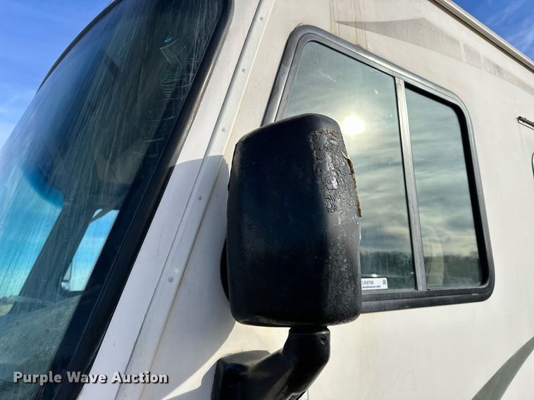 image for item LK9708 2004 Fleetwood Fiesta  RV