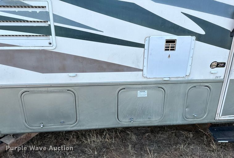 image for item LK9708 2004 Fleetwood Fiesta  RV