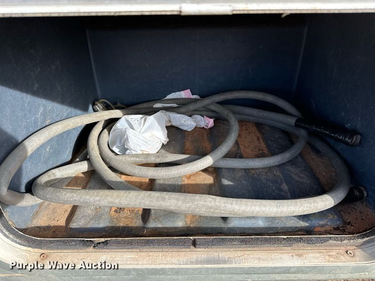 image for item LK9708 2004 Fleetwood Fiesta  RV