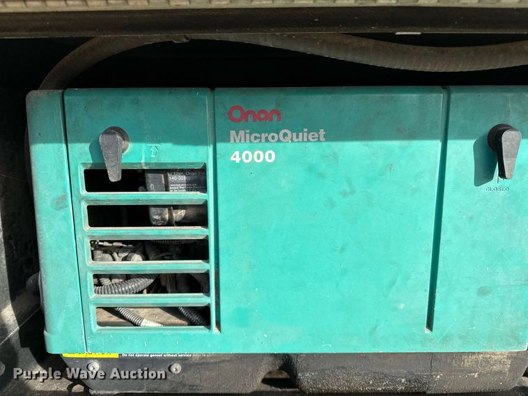 image for item LK9708 2004 Fleetwood Fiesta  RV