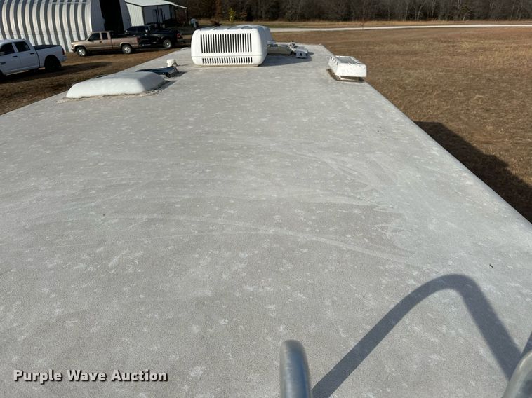 image for item LK9708 2004 Fleetwood Fiesta  RV