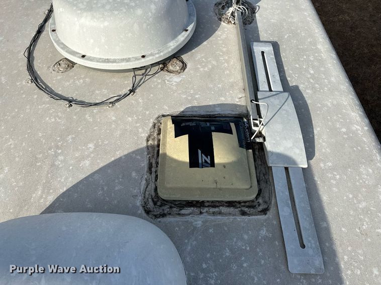 image for item LK9708 2004 Fleetwood Fiesta  RV