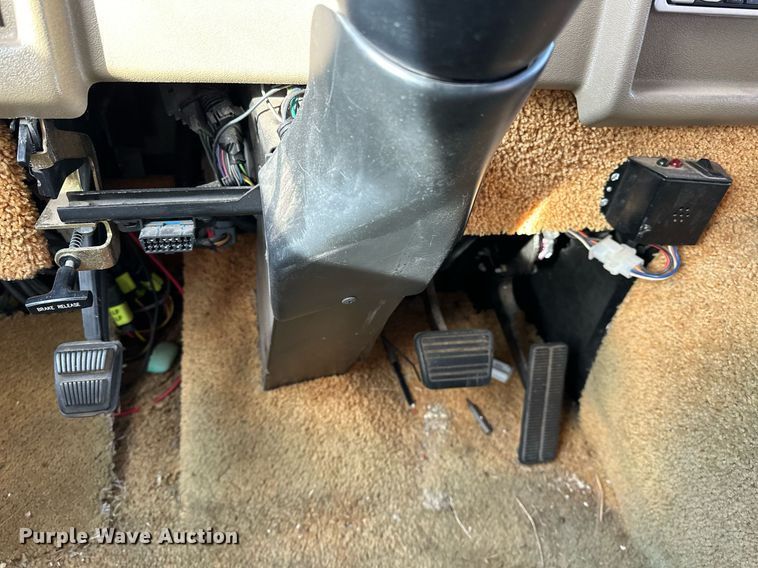 image for item LK9708 2004 Fleetwood Fiesta  RV