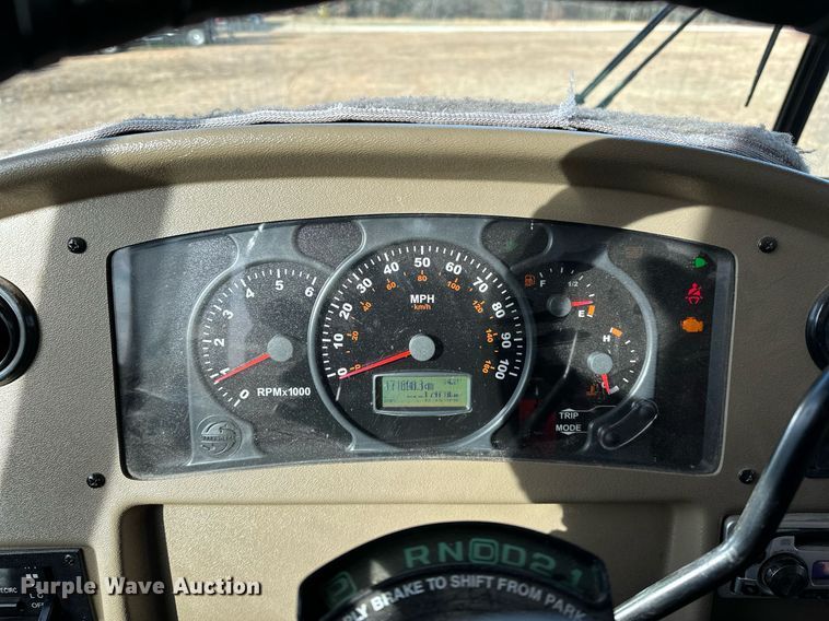 image for item LK9708 2004 Fleetwood Fiesta  RV