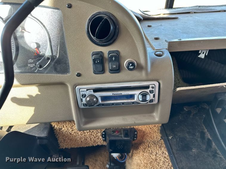 image for item LK9708 2004 Fleetwood Fiesta  RV