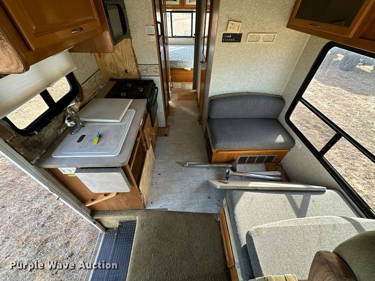 image for item LK9708 2004 Fleetwood Fiesta  RV