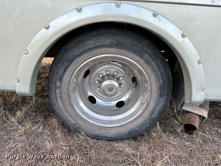 image for item LK9708 2004 Fleetwood Fiesta  RV