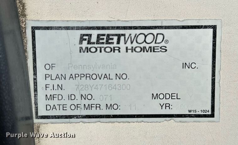 image for item LK9708 2004 Fleetwood Fiesta  RV