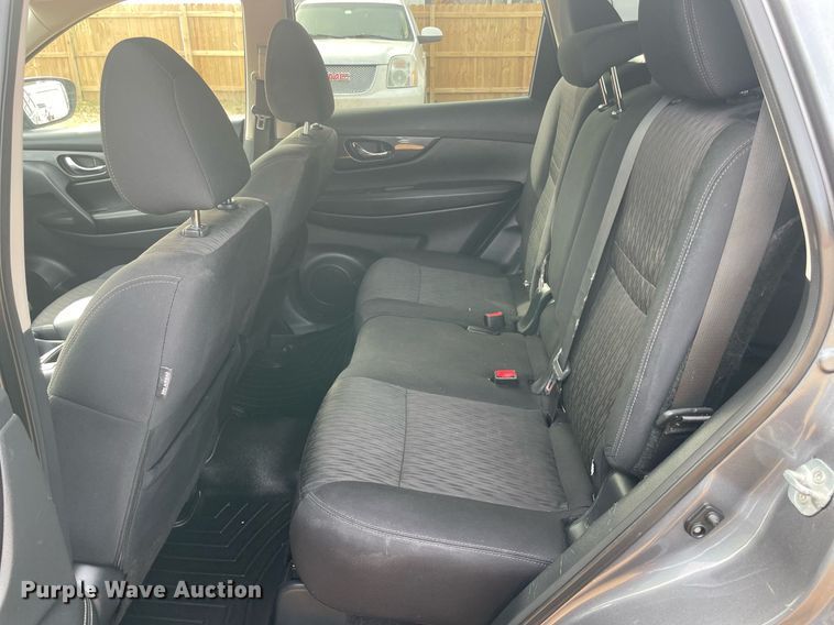 image for item LV9267 2019 Nissan Rogue SV  SUV