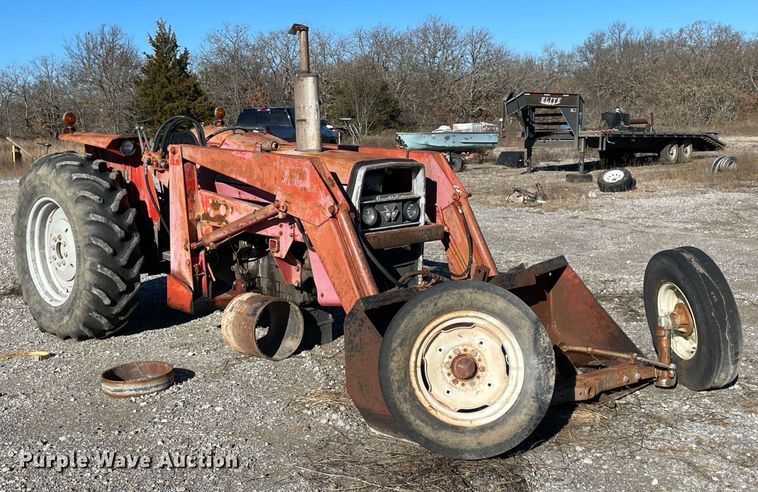 image for item LV9275 1979 Massey Ferguson 265  tractor