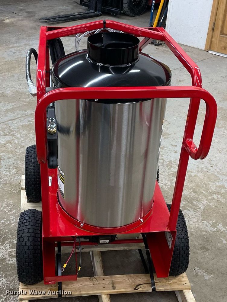 image for item LV9973 2023 Magnum 4000 GS18  pressure washer