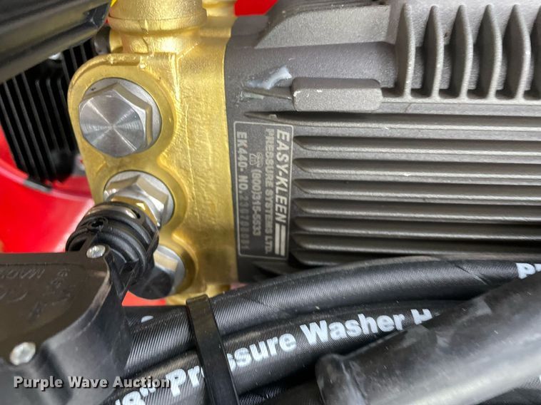 image for item LV9973 2023 Magnum 4000 GS18  pressure washer