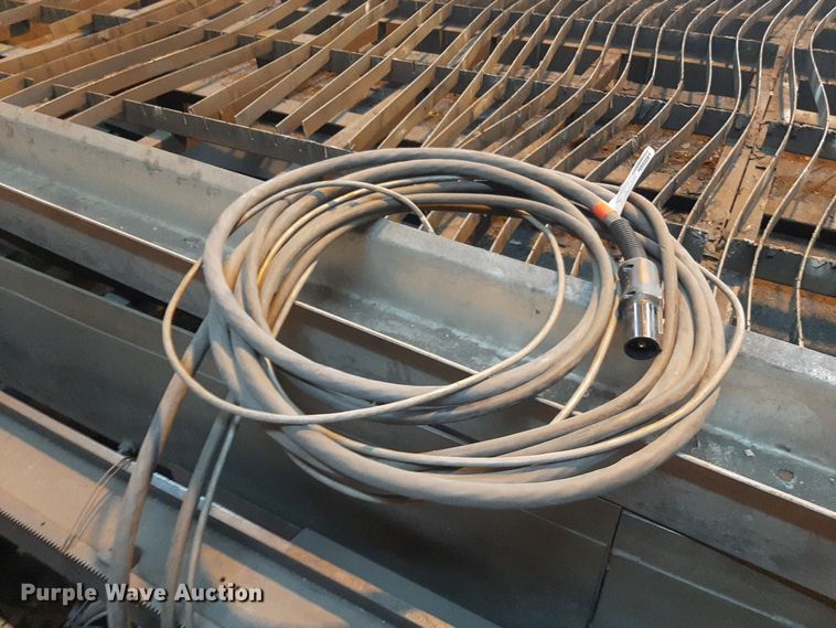 image for item LX9975 MG Industries SM1006  plasma cutting table