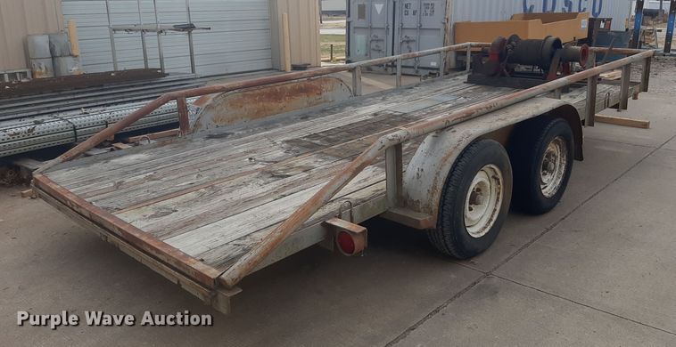 image for item LX9976 1989 Shop built  equipment trailer