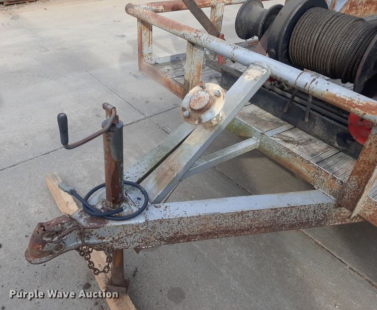 image for item LX9976 1989 Shop built  equipment trailer