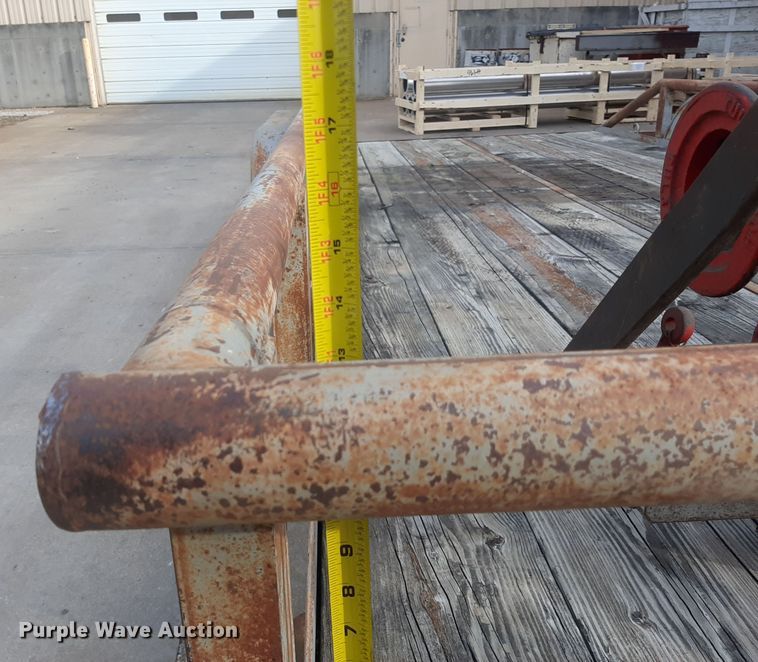 image for item LX9976 1989 Shop built  equipment trailer