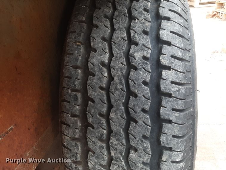 image for item LX9976 1989 Shop built  equipment trailer