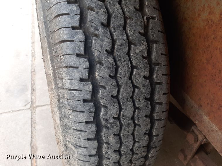 image for item LX9976 1989 Shop built  equipment trailer