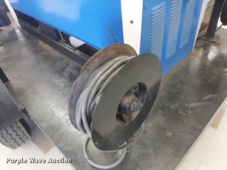 image for item LX9977 Hobart  welding trailer