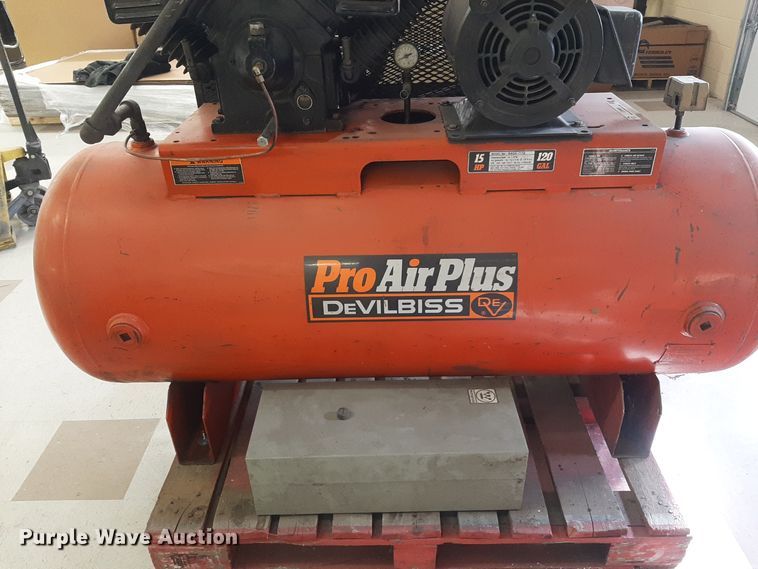 image for item LX9980 DeVilbiss Pro Air Plus DACC-7172  air compressor