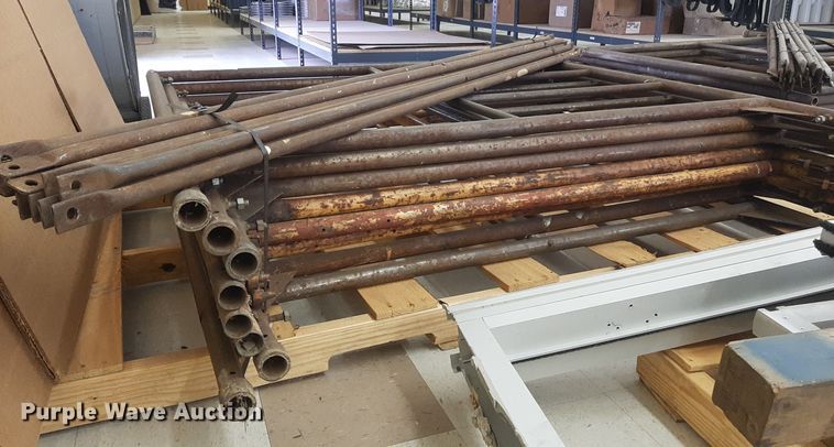 image for item LX9981 Scaffolding