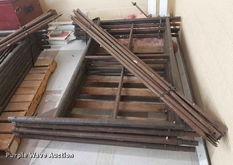 image for item LX9982 Scaffolding