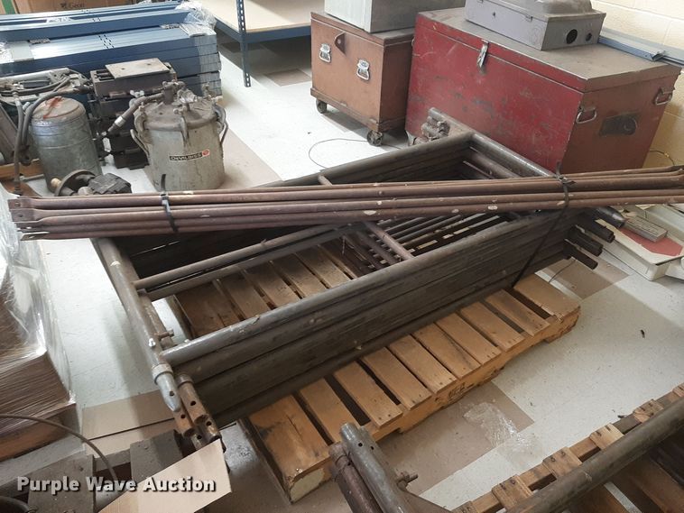 image for item LX9982 Scaffolding