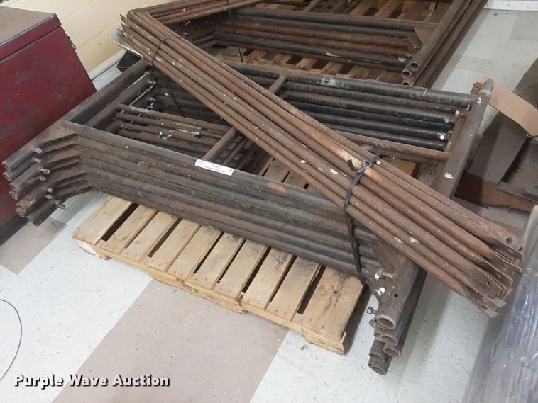 image for item LX9982 Scaffolding