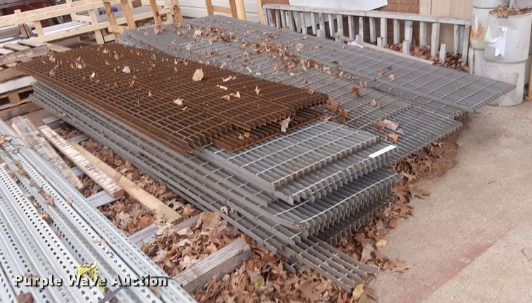 image for item LX9983 Bar grating