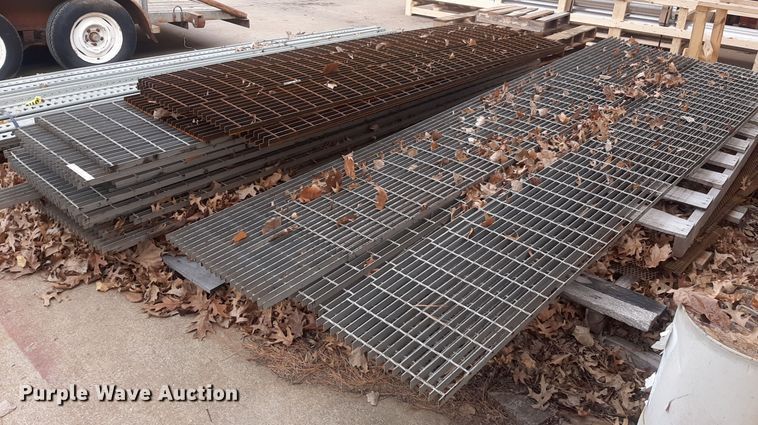 image for item LX9983 Bar grating