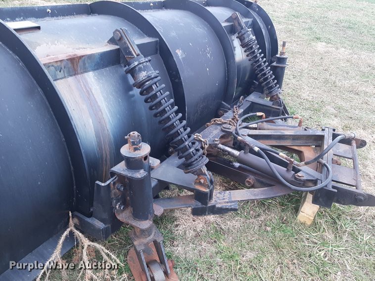 image for item LX9985 Henderson  snow plow