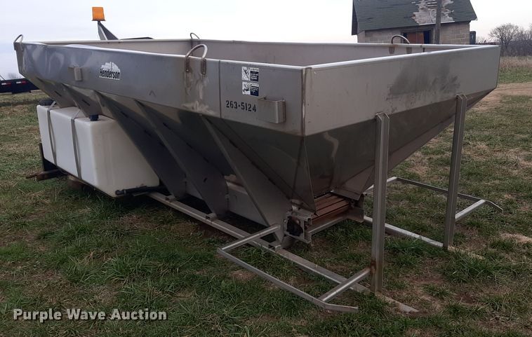 image for item LX9986 Henderson  spreader