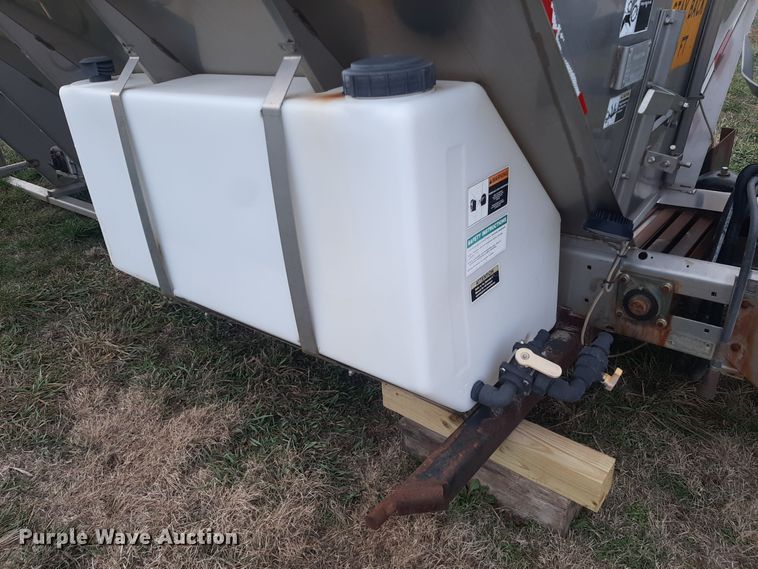 image for item LX9986 Henderson  spreader