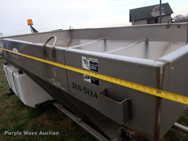 image for item LX9986 Henderson  spreader