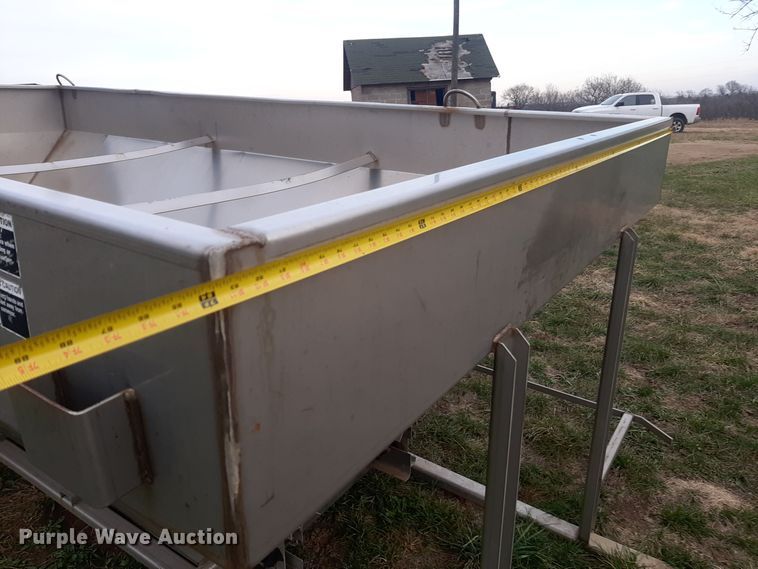 image for item LX9986 Henderson  spreader