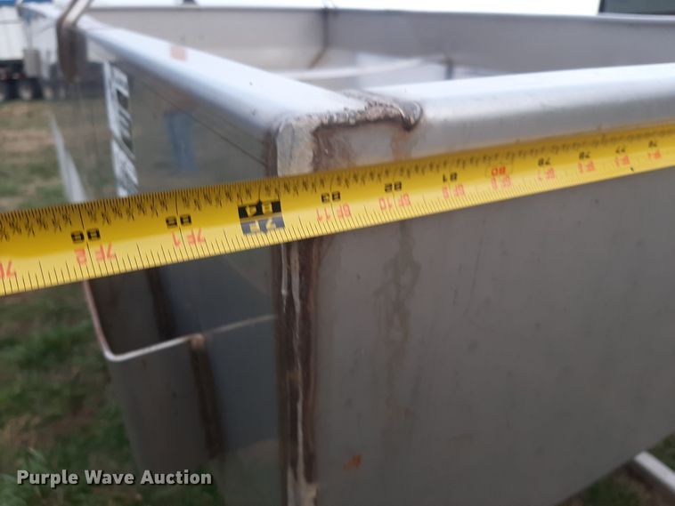 image for item LX9986 Henderson  spreader